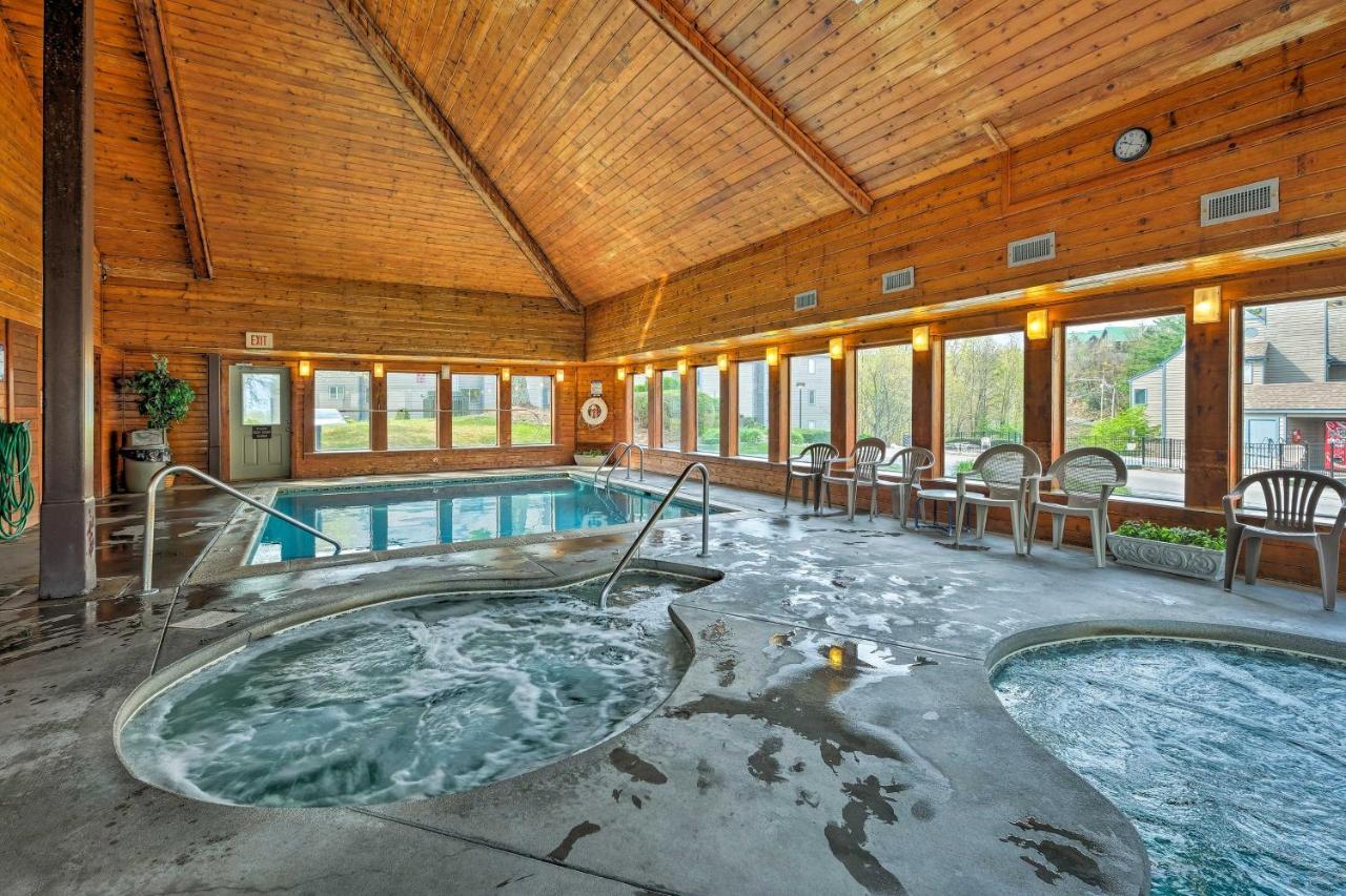 Gatlinburg Condo With Pool, Hot Tub, And Mtn Views! Kültér fotó